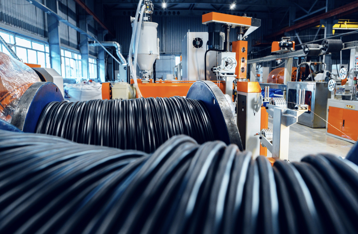 Cable plant expansion line transfer