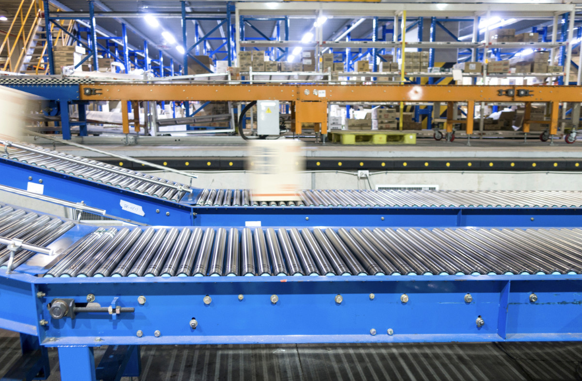 Conveyors robotics controls